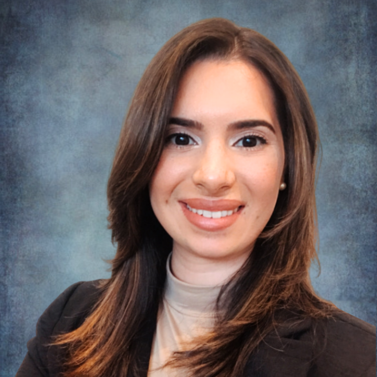 Cains Beatriz Web 768x768