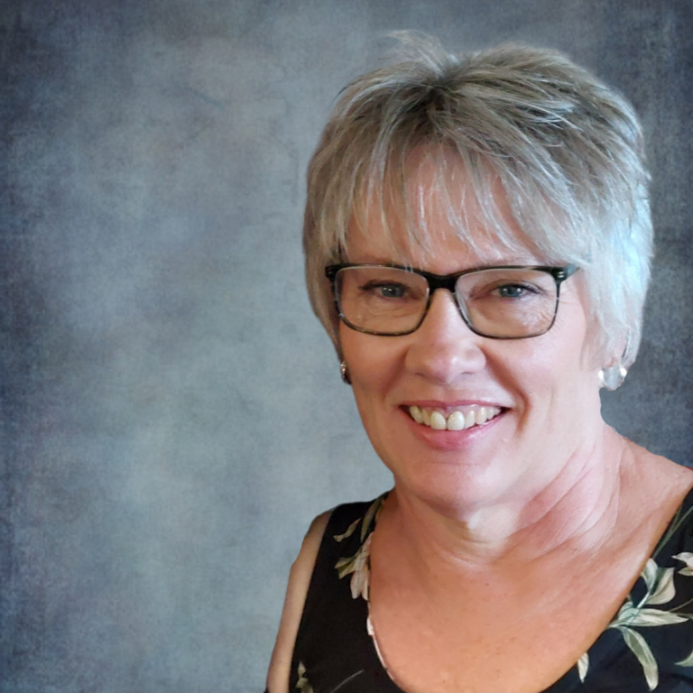 Kwakernaak Beverley Web 768x768