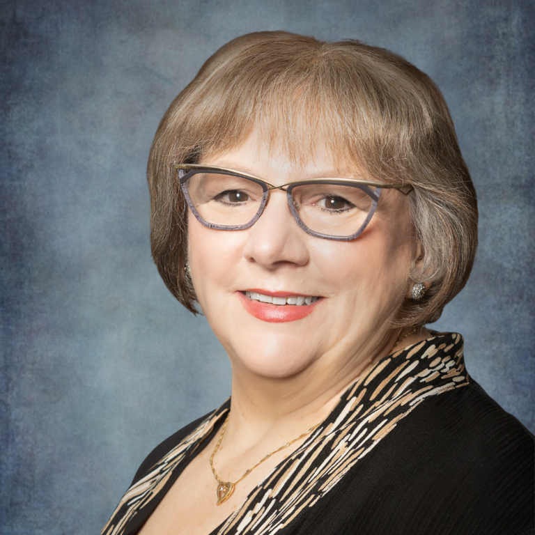 Schaab Dorothea Web 768x768